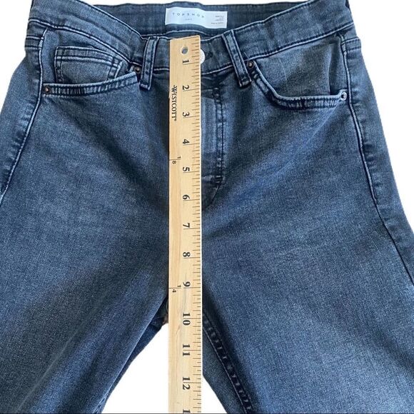 Topshop Jeans. Jamie Style. Medium-Dark Wash. Midrise. Size 28x30 Great Cond!!! - Picture 11 of 12